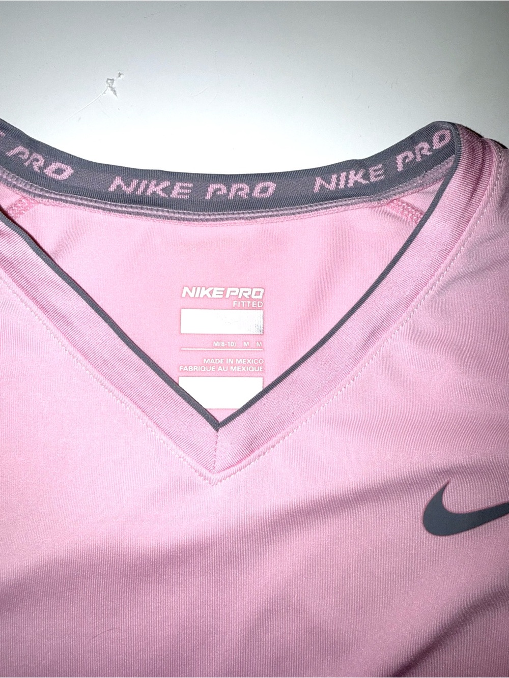 Nike Pro Combat Dri-FIT Fitted Long Sleeve V-Neck Top Medium Pink - Picture 4 of 5